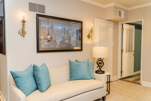 Lighting details above a sofa